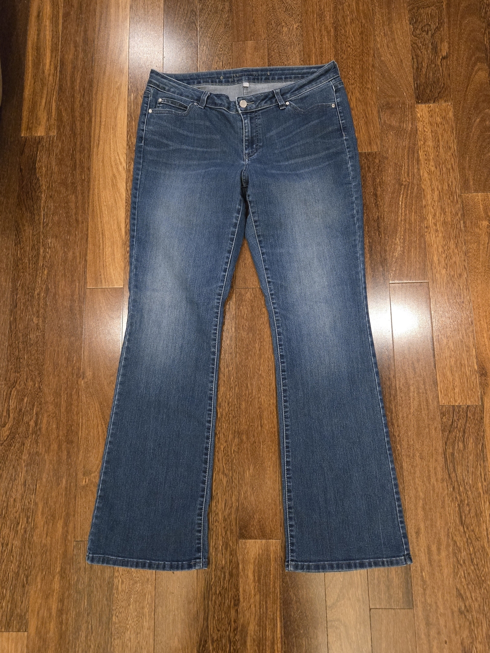 Jennifer Lopez Women’s Blue Bootcut Jeans